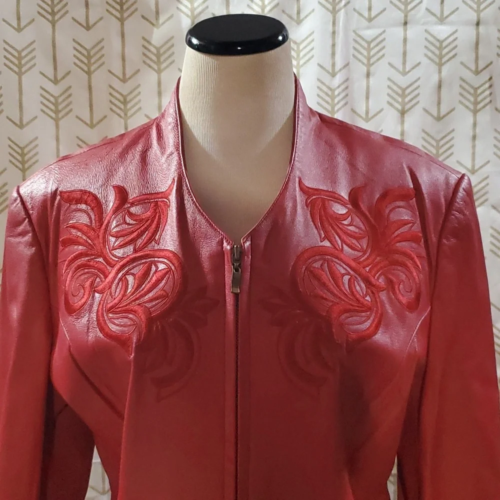 RZR - Leather Suit - Picture 2 of 4
